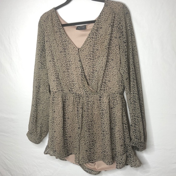 Astr Pants - ASTR Leopard Brown Romper | Large